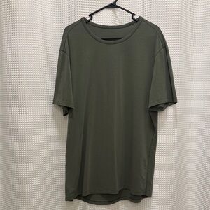 Lululemon Men's Green Crew Neck T-Shirt - XL
